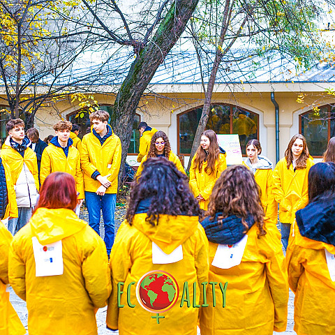 581397449_1259572856198413_2174370601085107457_n